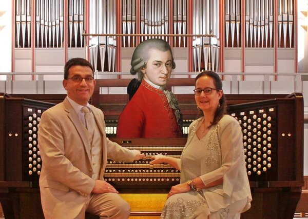 Bild vergr&ouml;&szlig;ern: Orgel-Duo Lenz Mozart b